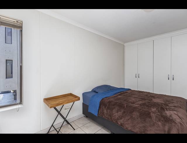 1 BEDROOM APARTMENT TO LET IN ROSENDAL